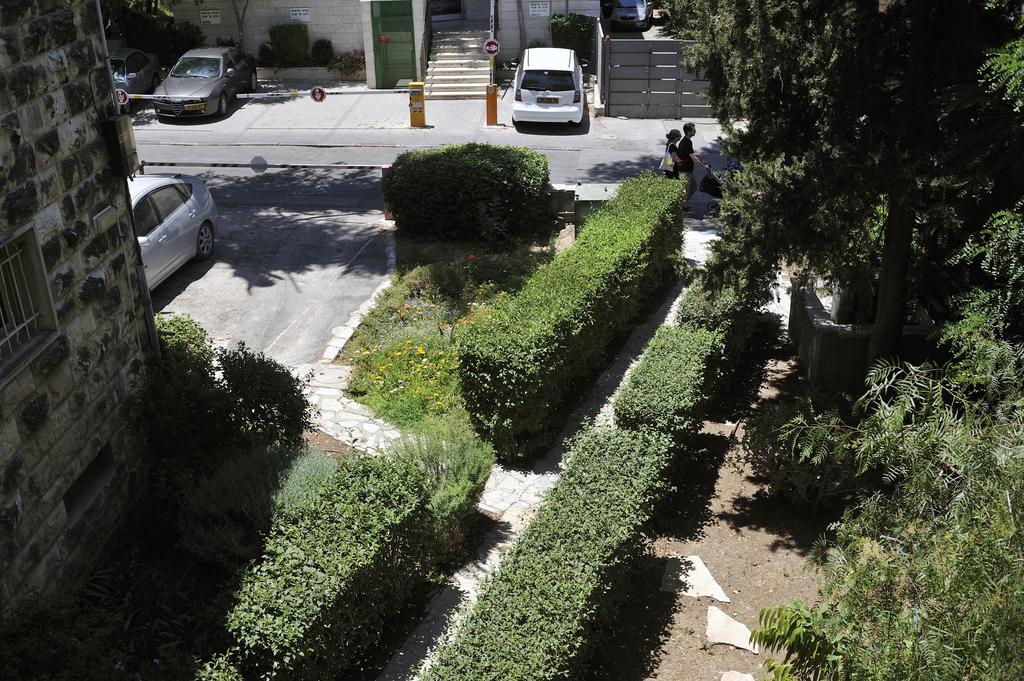 סוויטות קולוני- רחוב חנניה דירה ירושלים